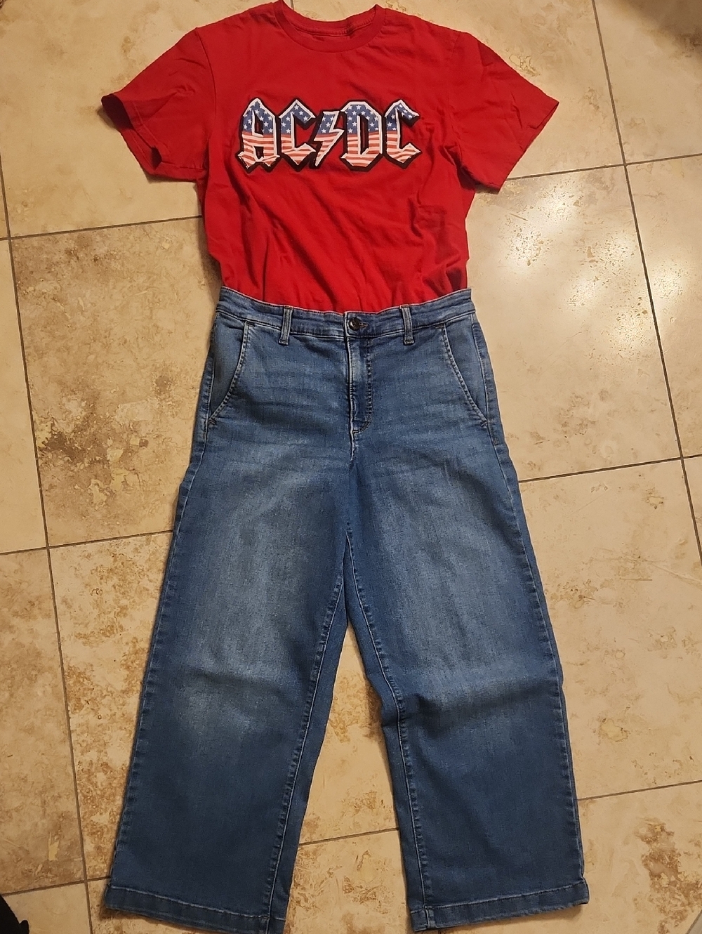 Ella Moss Blue Denim Jeans W/ AC⚡️DC Tee